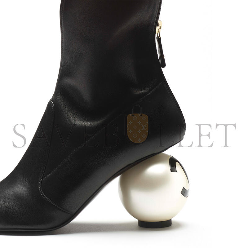 CHANEL MID-CALF BOOTS G46776